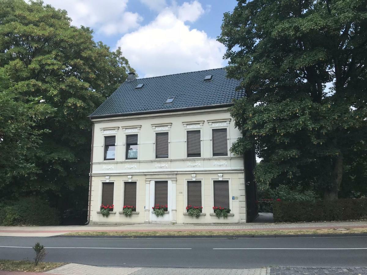 Ferienwohnung Wieneke Velbert Esterno foto
