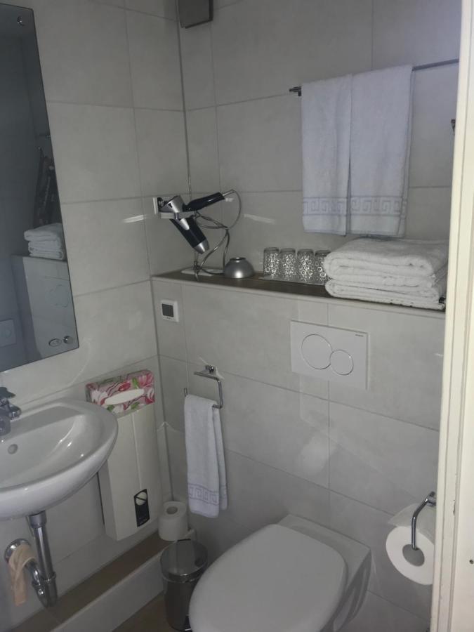 Ferienwohnung Wieneke Velbert Esterno foto