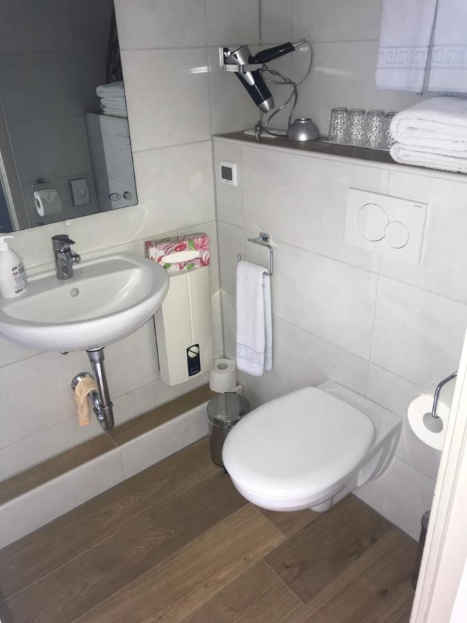 Ferienwohnung Wieneke Velbert Esterno foto